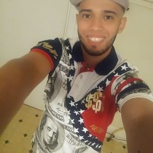 Meet your Posher, Carlos